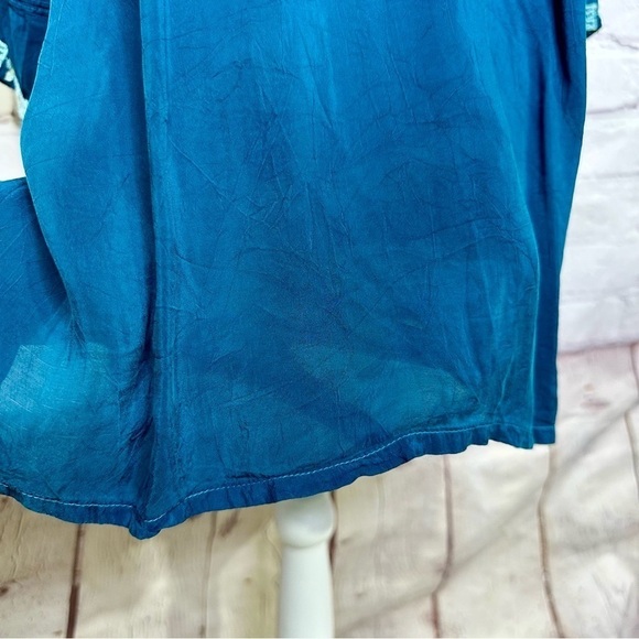 Johnny Was embroidered blue/teal tunic - Picture 9 of 12